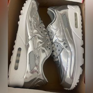 Nike Mens Air Max 90 Silver Chrome